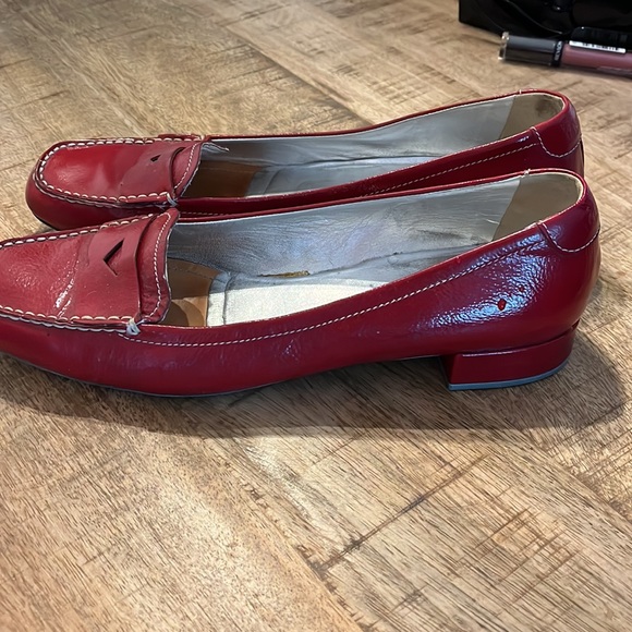 Prada red flats - Picture 3 of 4